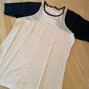 Lululemon baseball tee sz 12